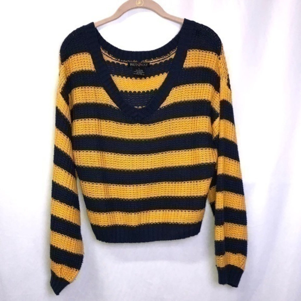 Runaway7 Striped Log Sleeve Sweater, Size L